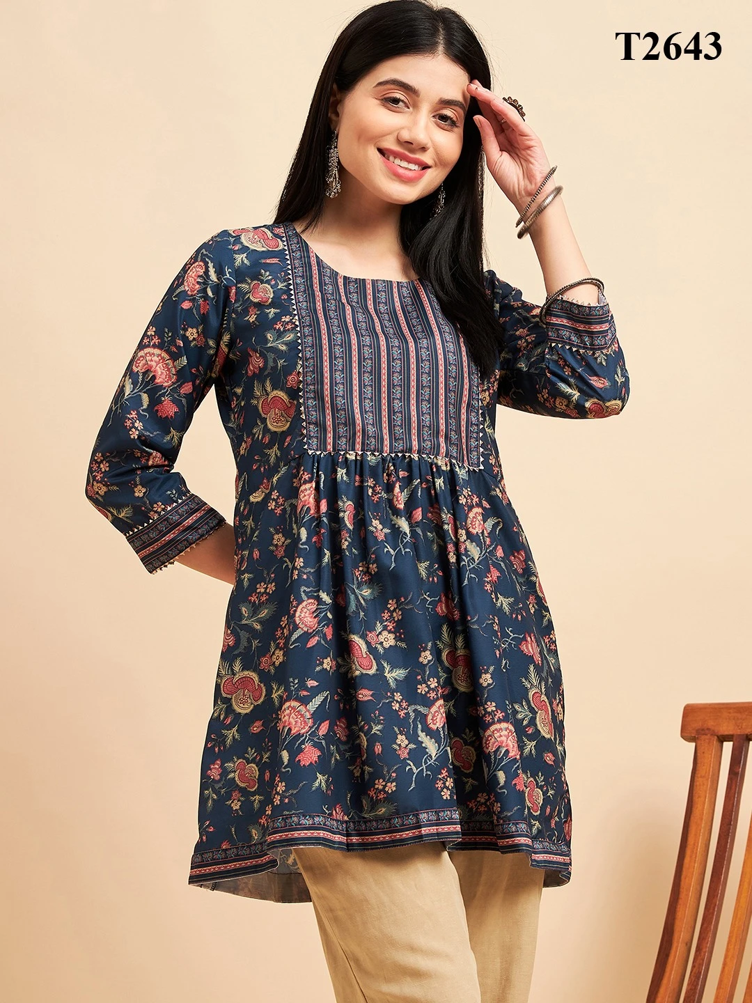 Vardan Ethnic Zeny Vol 10 Chinon Wholesale Short Top Catalog — Wholesale Kurtis, MPA wholesale from Surat — view 4
